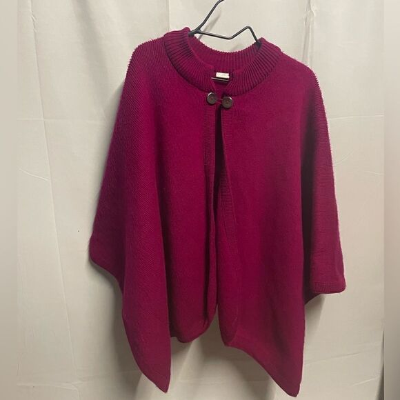 Fuschia Alpaca Wool Poncho - Picture 1 of 4